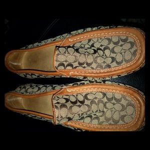 Women’s 5 1/2 Leather Coach Shoes